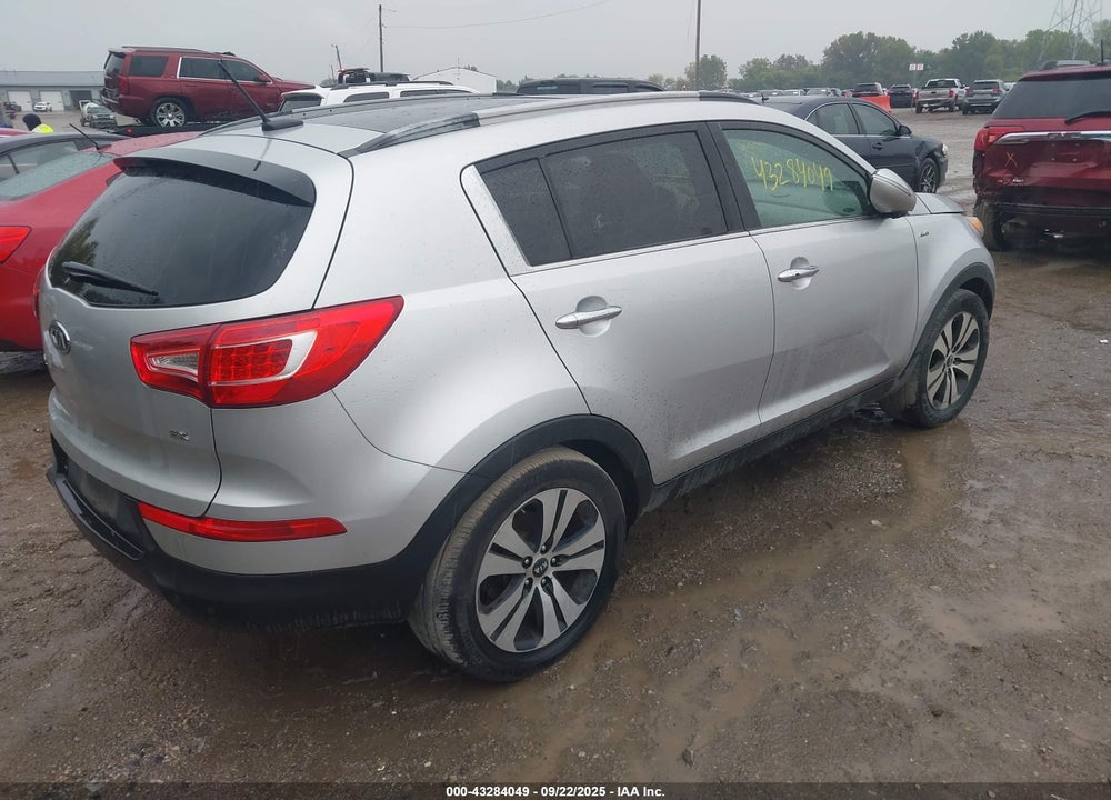 2011 KIA SPORTAGE VIN: KNDPCCA28B7037749