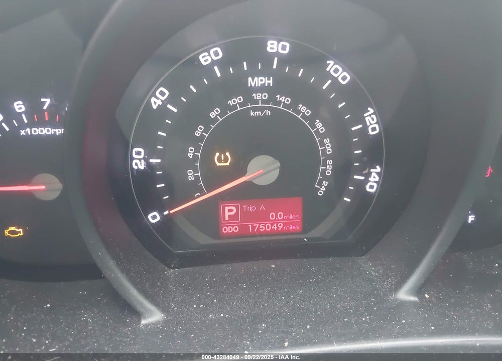 2011 KIA SPORTAGE VIN: KNDPCCA28B7037749