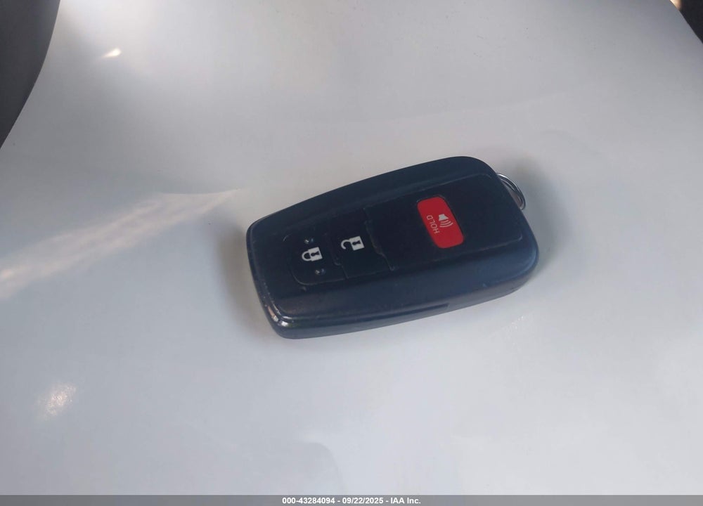 2017 TOYOTA PRIUS VIN: JTDKARFUXH3030685