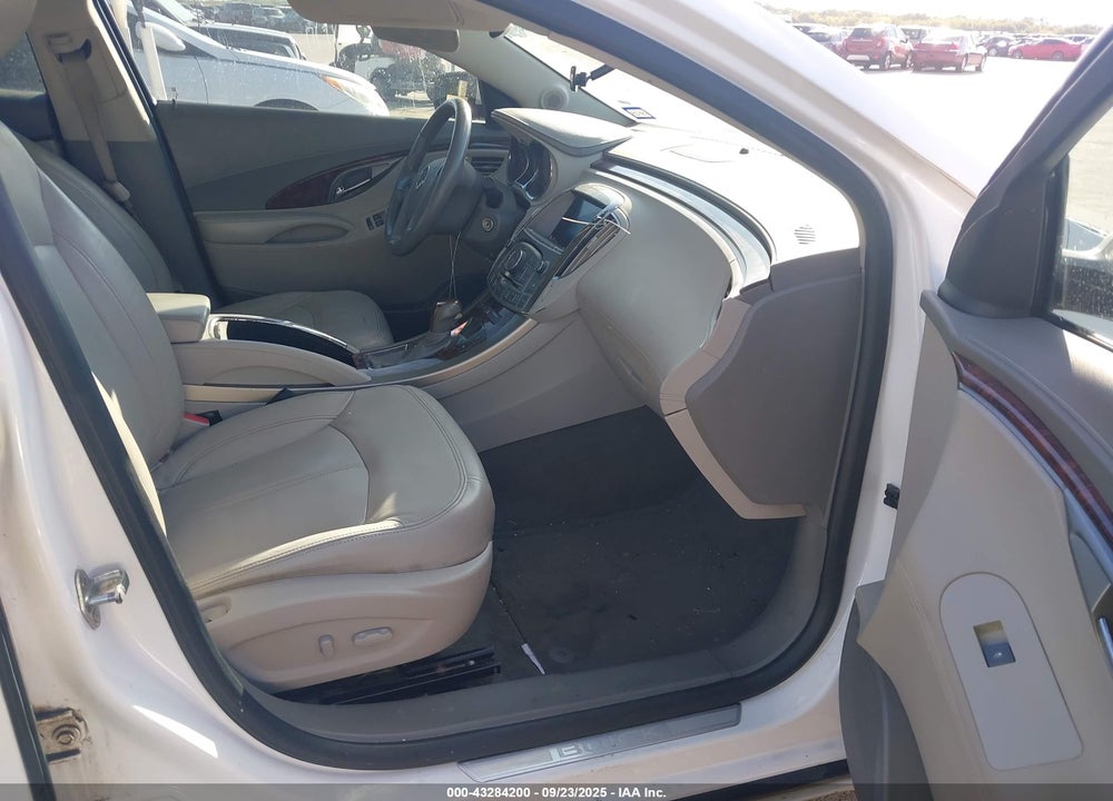 2013 BUICK LACROSSE VIN: 1G4GC5ER8DF275043