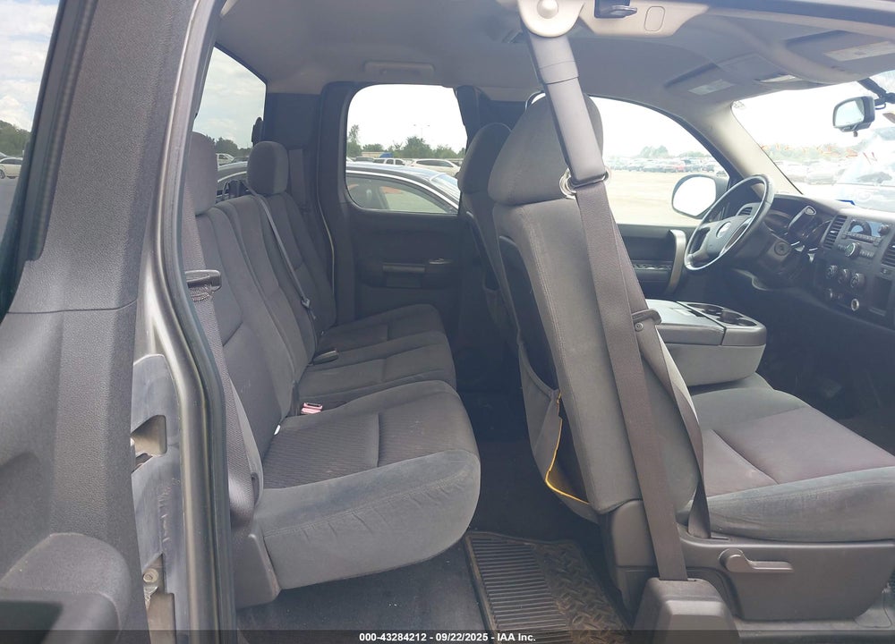 2009 CHEVROLET SILVERADO 1500 VIN: 1GCEC29059E126379