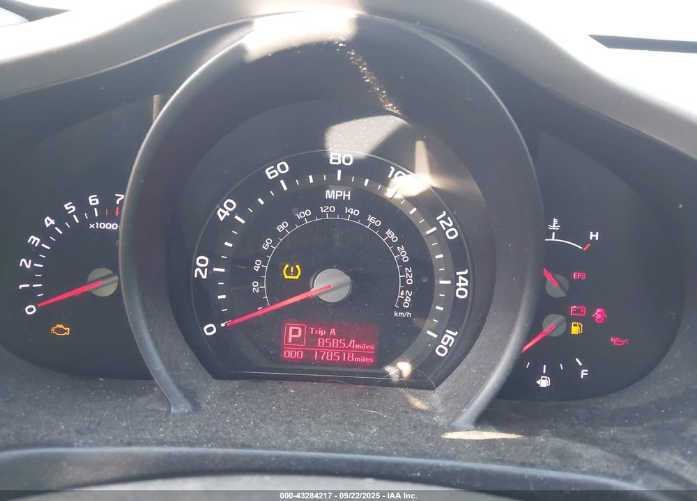 2015 KIA SPORTAGE VIN: KNDPBCACXF7748807