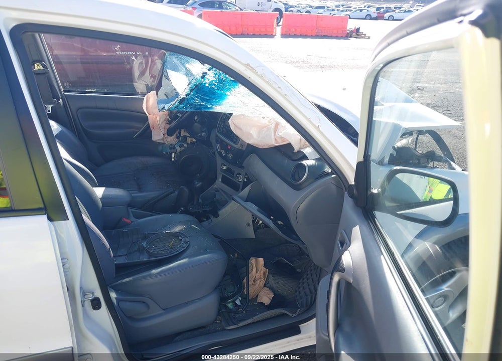2001 TOYOTA RAV4 VIN: JTEHH20V710023727
