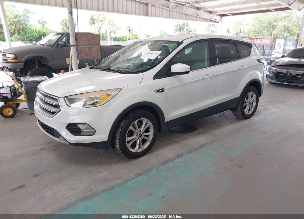 2017 FORD ESCAPE SE VIN: 1FMCU0GD7HUE43790