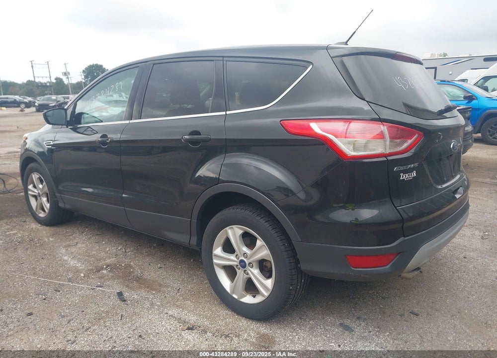 2015 FORD ESCAPE VIN: 1FMCU0GX5FUB92632