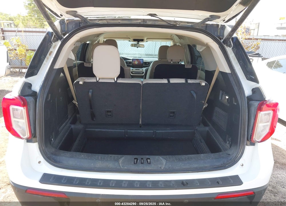 2022 FORD EXPLORER XLT VIN: 1FMSK7DH5NGA33159