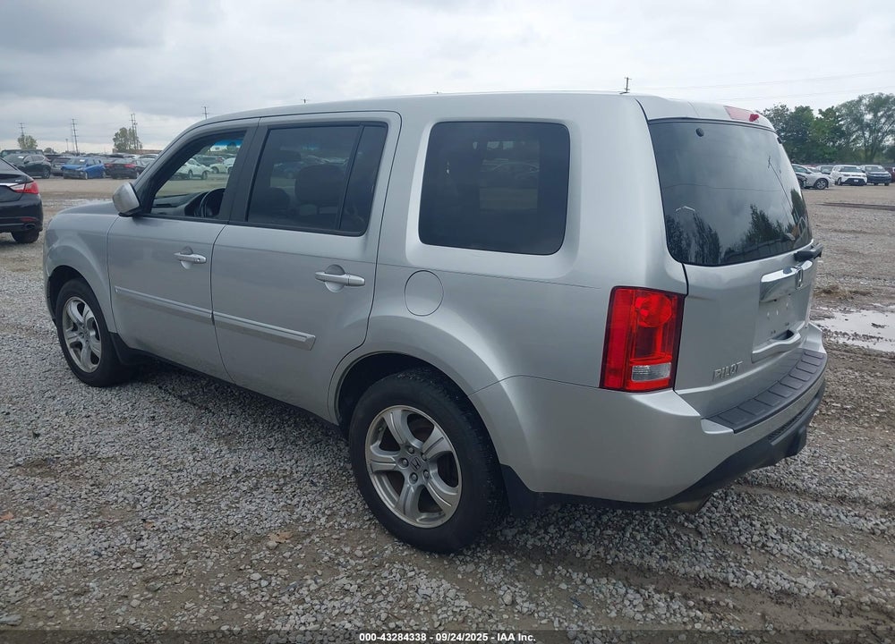 2012 HONDA PILOT VIN: 5FNYF4H58CB083885