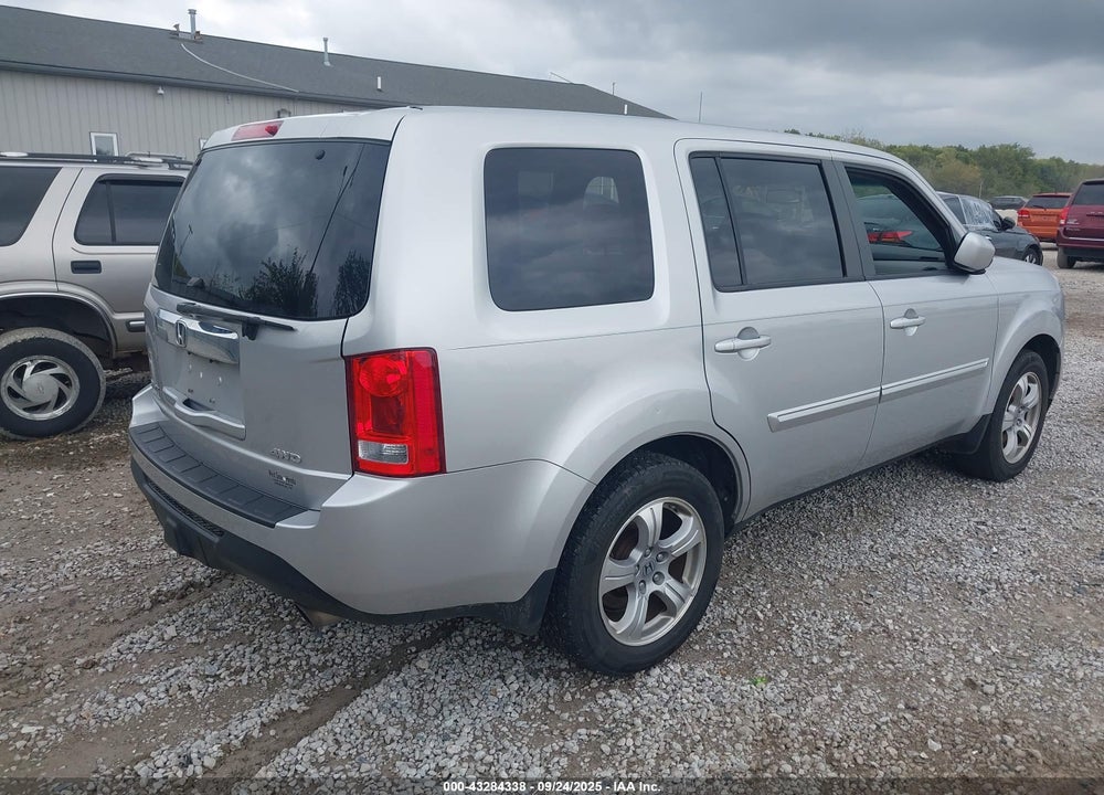 2012 HONDA PILOT VIN: 5FNYF4H58CB083885
