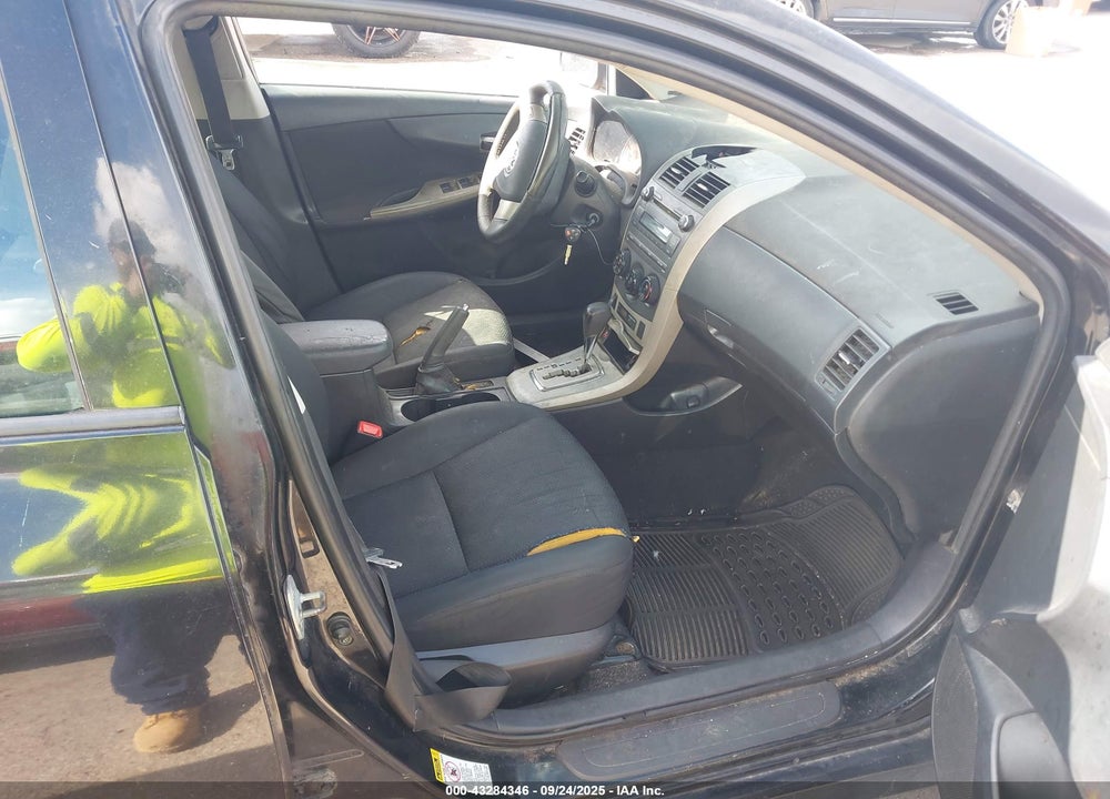 2010 TOYOTA COROLLA VIN: 1NXBU4EE3AZ381552
