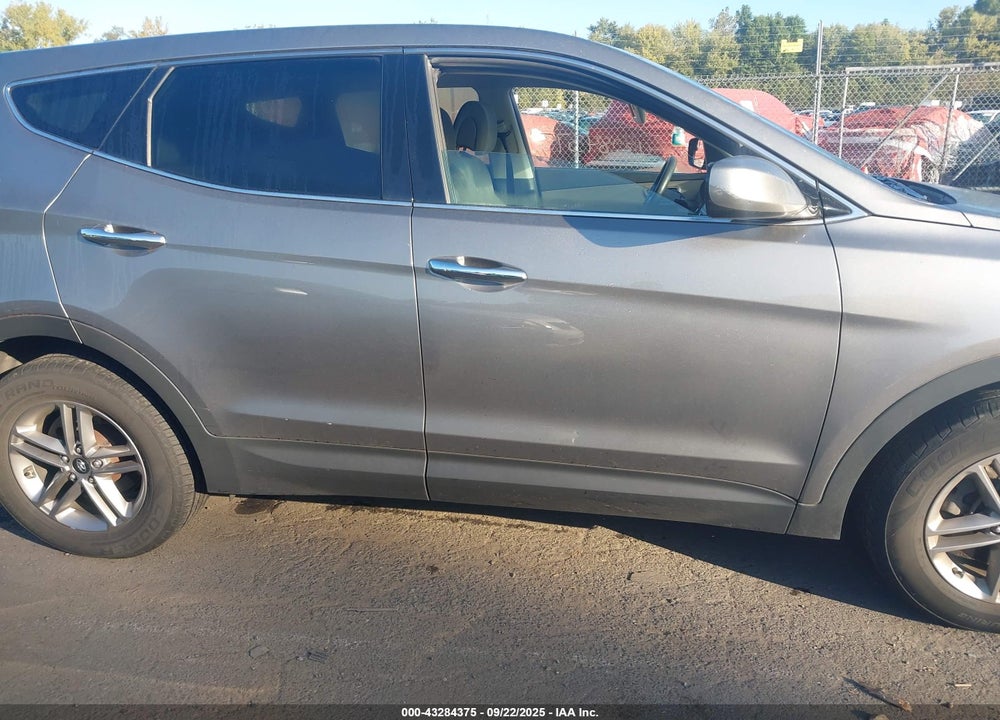 2017 HYUNDAI SANTA FE VIN: 5XYZTDLBXHG441059