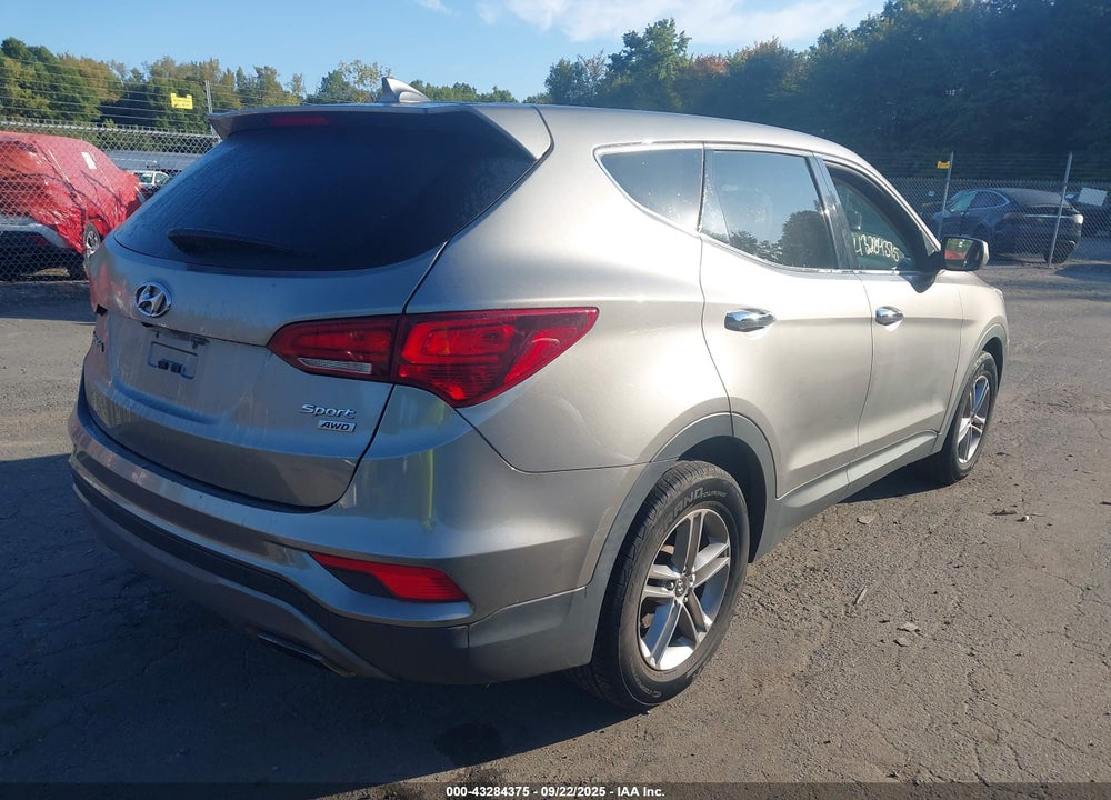 2017 HYUNDAI SANTA FE VIN: 5XYZTDLBXHG441059