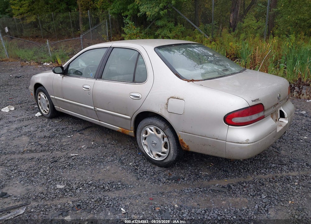 1996 NISSAN ALTIMA XE/GXE/SE/GLE VIN: 1N4BU31D8TC173533
