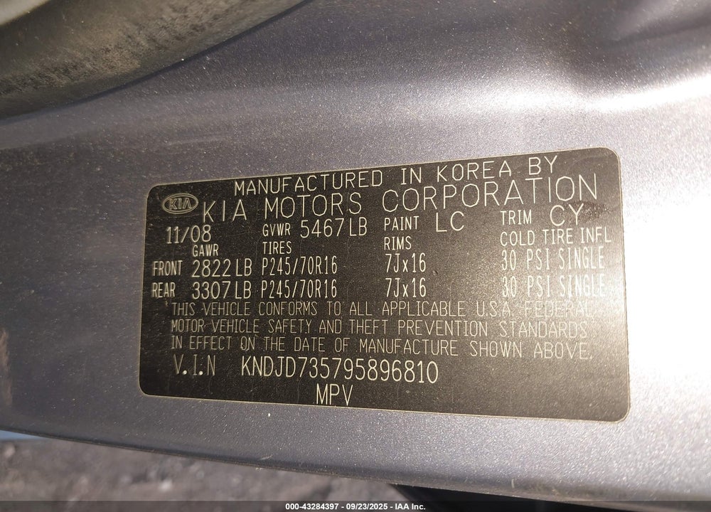 2009 KIA SORENTO VIN: KNDJD735795896810