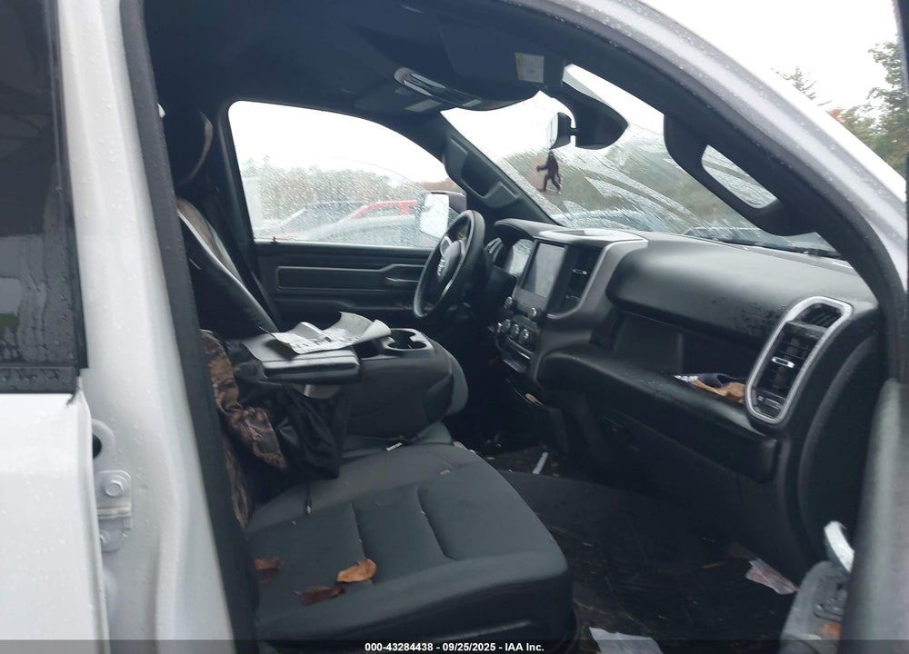 2022 RAM 1500 VIN: 1C6RRFFG7NN417265
