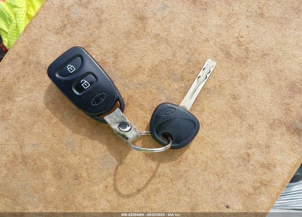 2014 HYUNDAI TUCSON VIN: KM8JT3AF6EU927001
