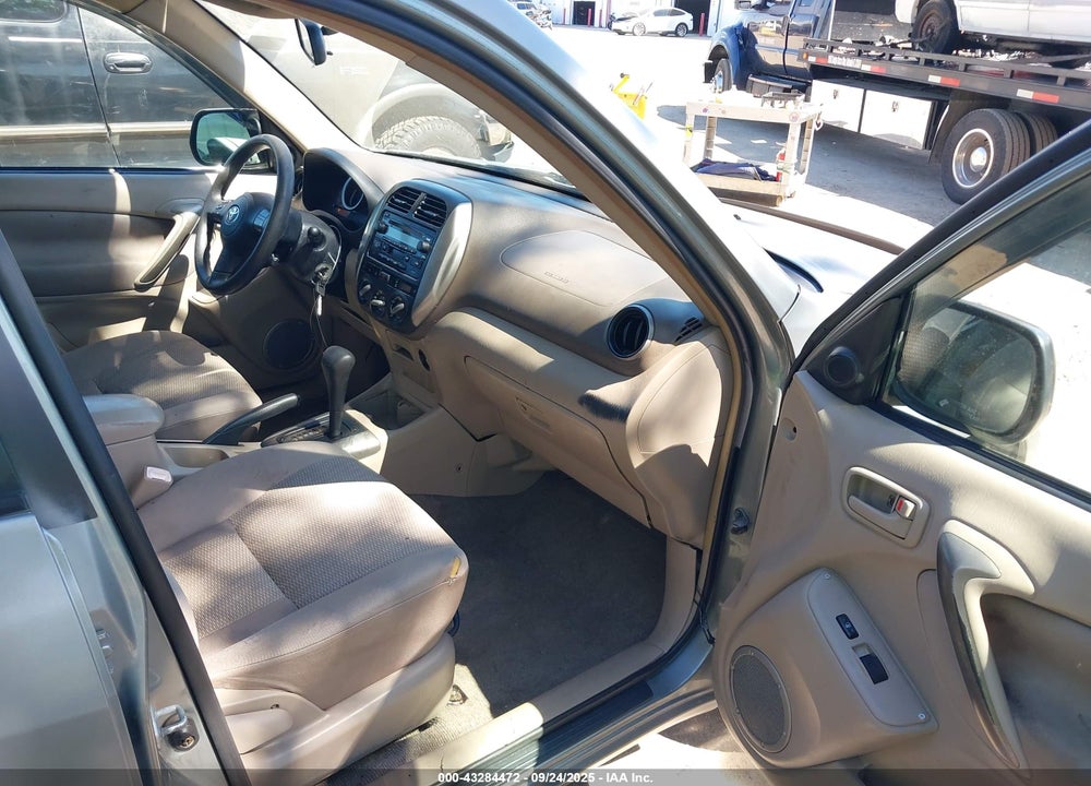 2004 TOYOTA RAV4 VIN: JTEGD20V440016567