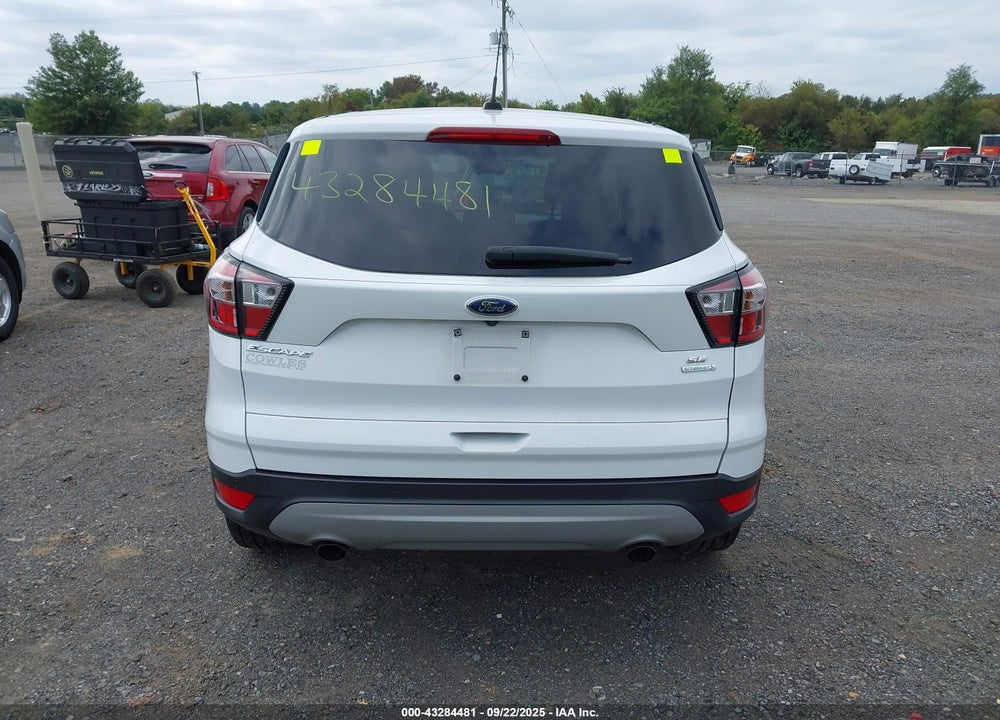 2017 FORD ESCAPE VIN: 1FMCU0GD5HUE77081