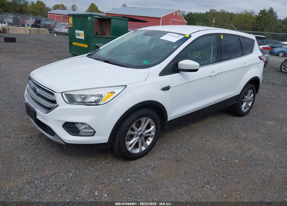 2017 FORD ESCAPE VIN: 1FMCU0GD5HUE77081