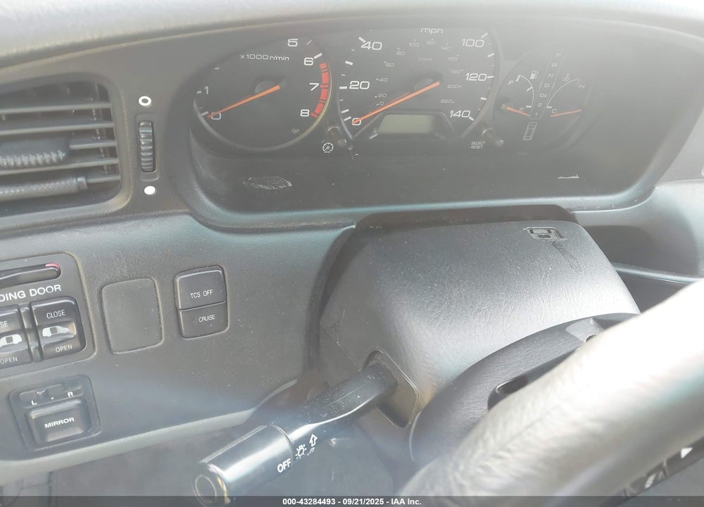2004 HONDA ODYSSEY EX VIN: 5FNRL188X4B117400