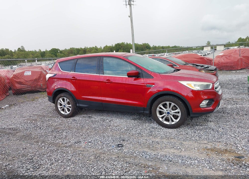 2017 FORD ESCAPE VIN: 1FMCU0G92HUC73186
