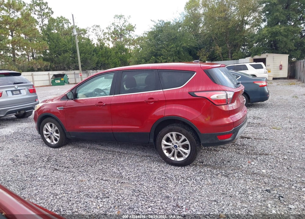 2017 FORD ESCAPE VIN: 1FMCU0G92HUC73186