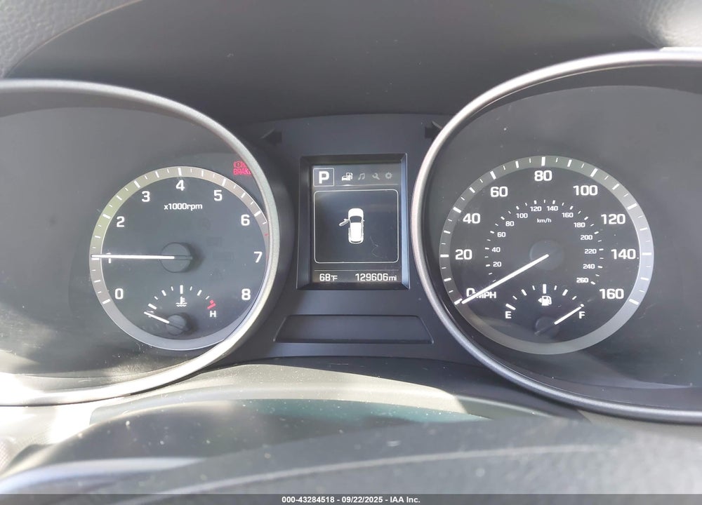 2017 HYUNDAI SANTA FE VIN: 5NMZTDLB9HH009701