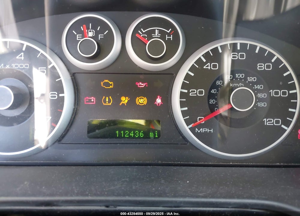 2008 FORD FUSION VIN: 3FAHP08118R242891