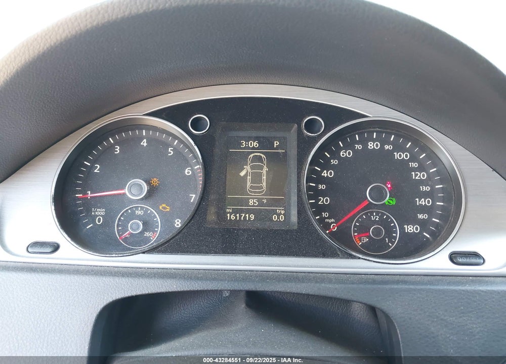 2013 VOLKSWAGEN CC VIN: WVWBP7AN7DE537142