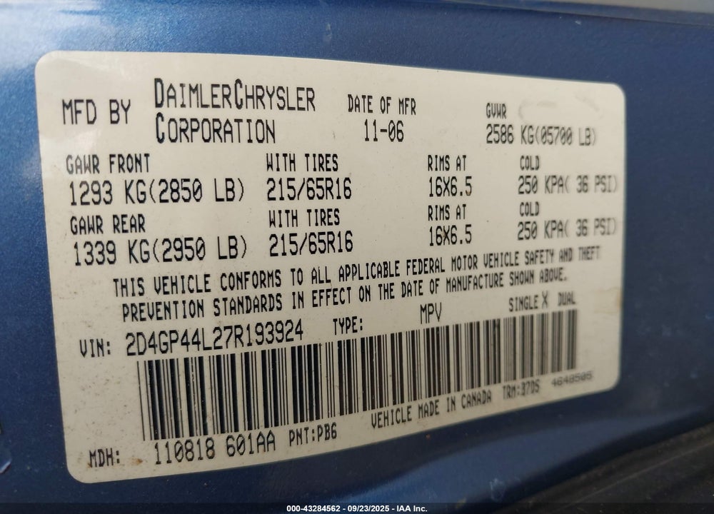 2007 DODGE GRAND CARAVAN SXT VIN: 2D4GP44L27R193924