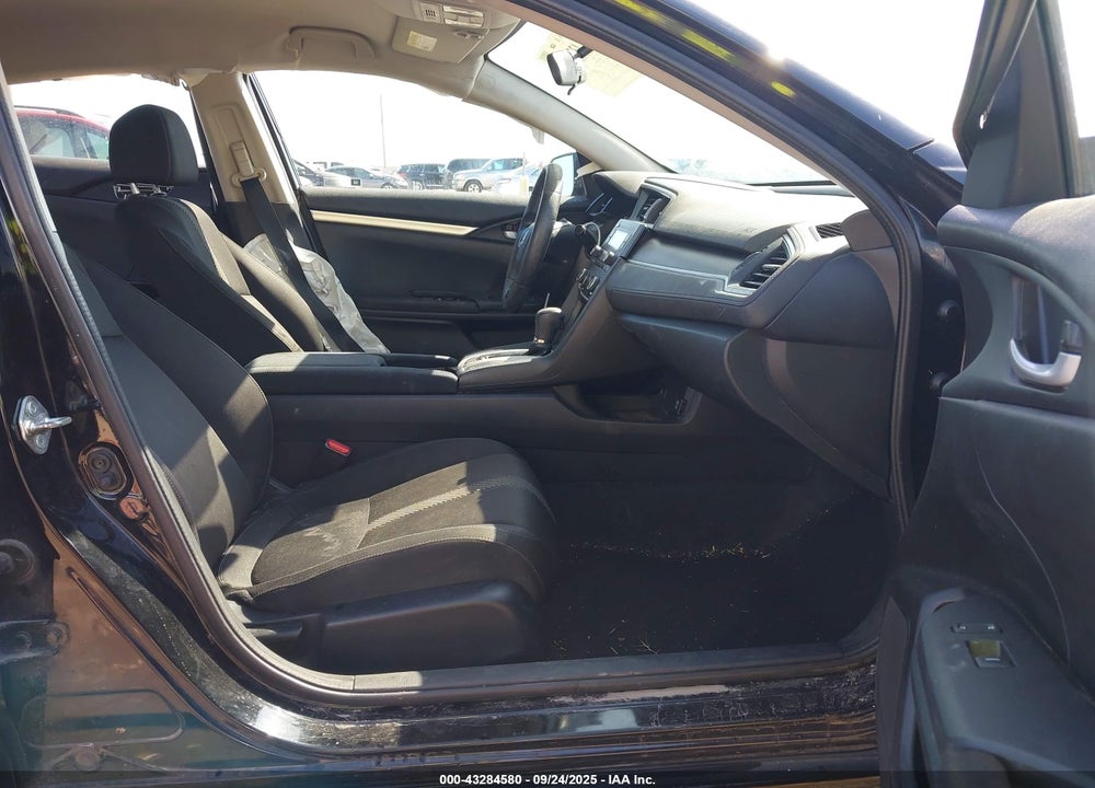 2017 HONDA CIVIC LX VIN: 2HGFC2F51HH501908