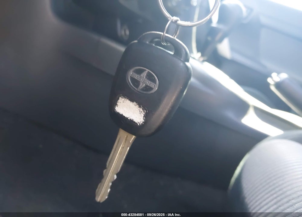 2014 SCION TC VIN: JTKJF5C74E3069376