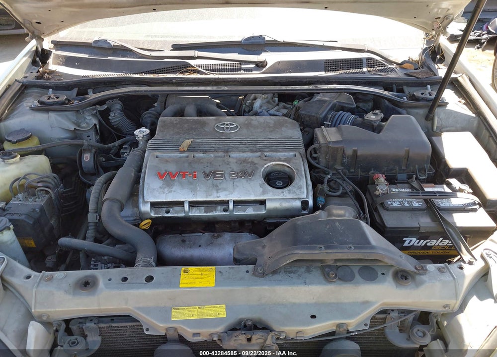 2004 TOYOTA CAMRY XLE V6 VIN: JTDBF30K540153697