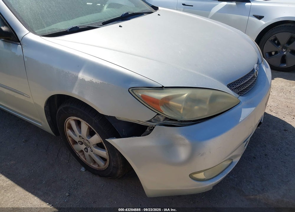 2004 TOYOTA CAMRY XLE V6 VIN: JTDBF30K540153697