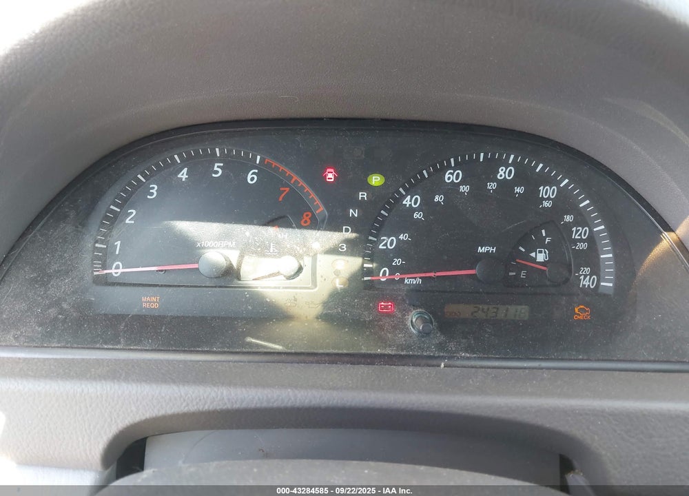 2004 TOYOTA CAMRY XLE V6 VIN: JTDBF30K540153697