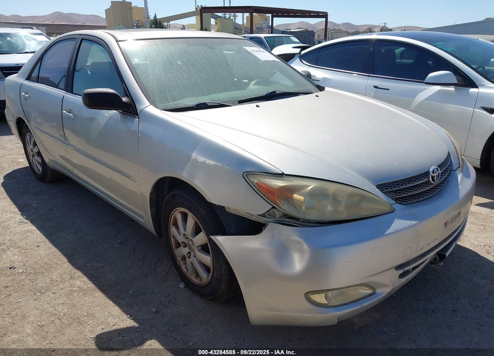 2004 TOYOTA CAMRY XLE V6 VIN: JTDBF30K540153697