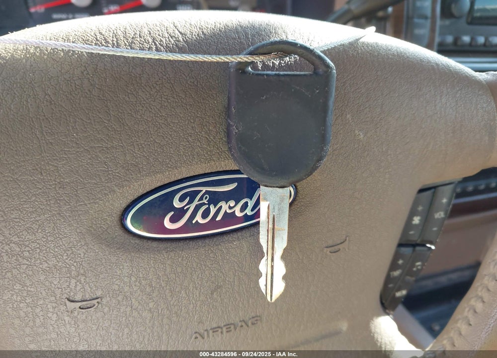 2005 FORD EXPLORER EDDIE BAUER VIN: 1FMDU64W95UB76628