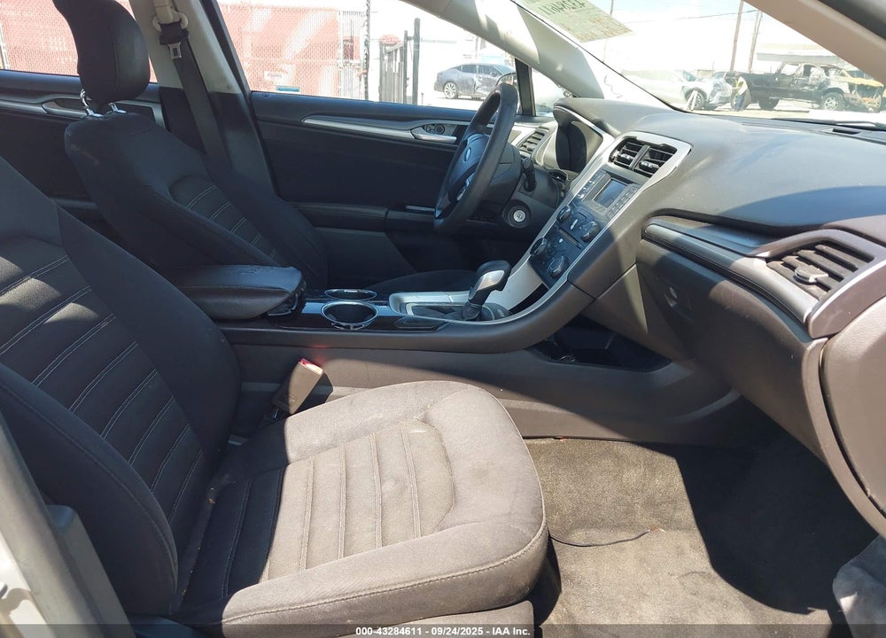 2013 FORD FUSION VIN: 3FA6P0H73DR250867