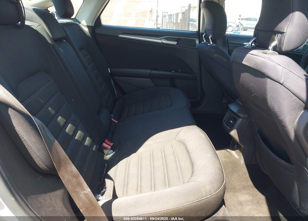 2013 FORD FUSION VIN: 3FA6P0H73DR250867