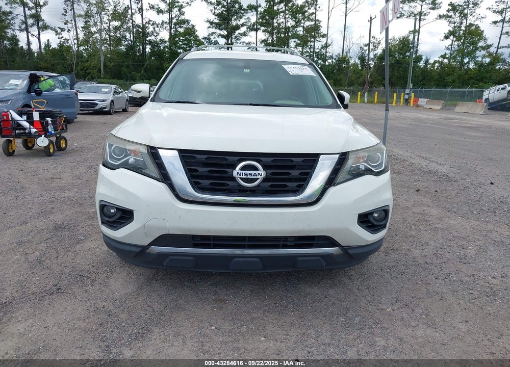 2017 NISSAN PATHFINDER VIN: 5N1DR2MN0HC649831