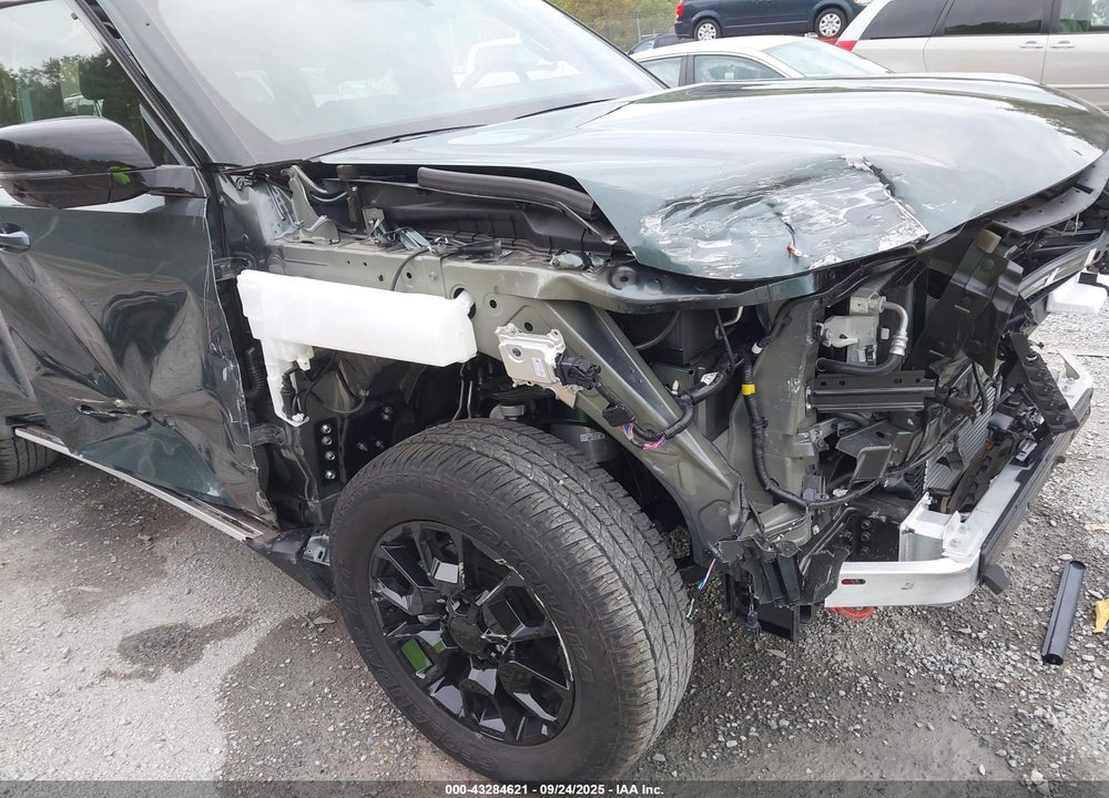 2025 NISSAN ARMADA PRO-4X 4WD VIN: JN8AY3DE1S9403573