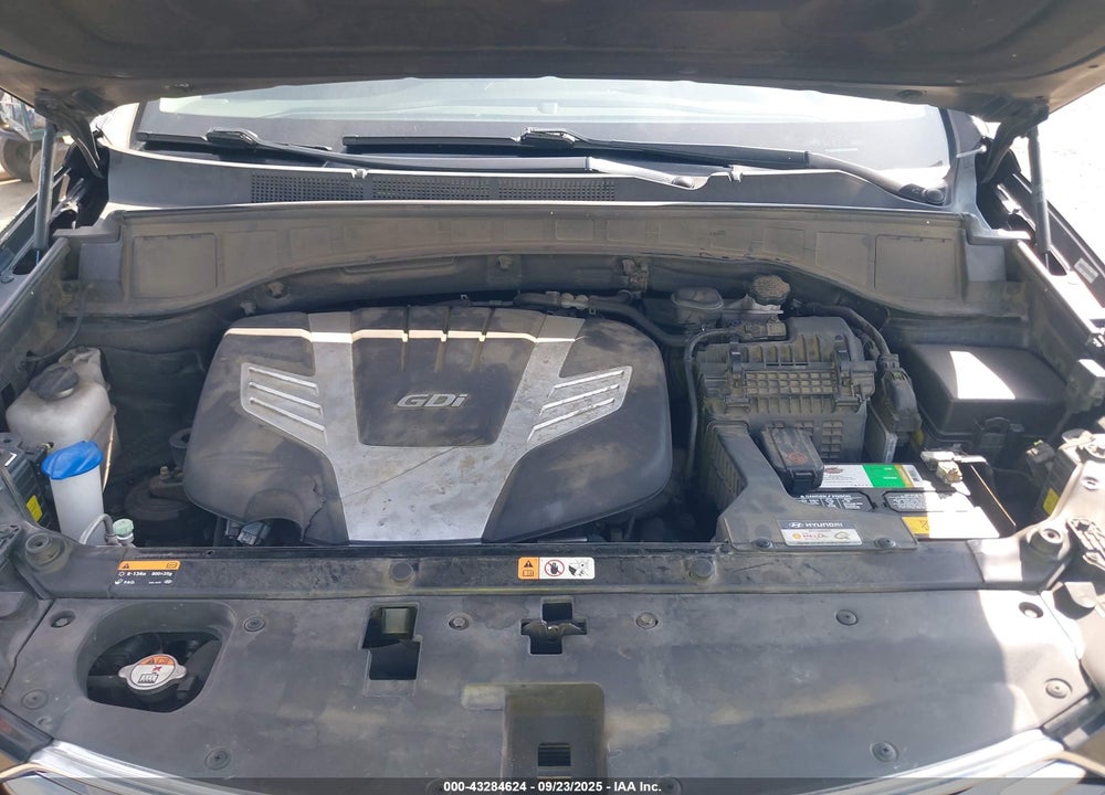 2014 HYUNDAI SANTA FE VIN: KM8SR4HF6EU083766