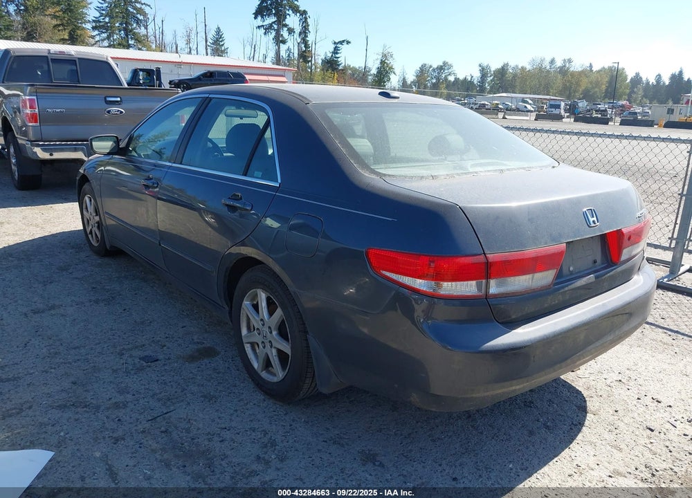 2004 HONDA ACCORD 3.0 EX VIN: 1HGCM665X4A098124