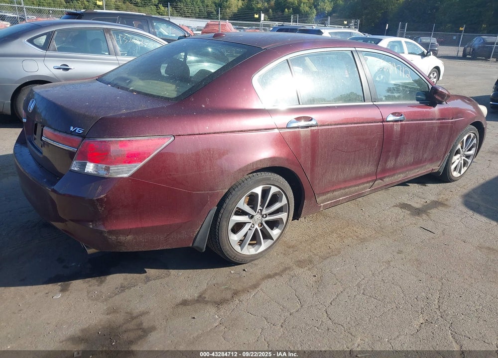 2011 HONDA ACCORD VIN: 1HGCP3F87BA000972