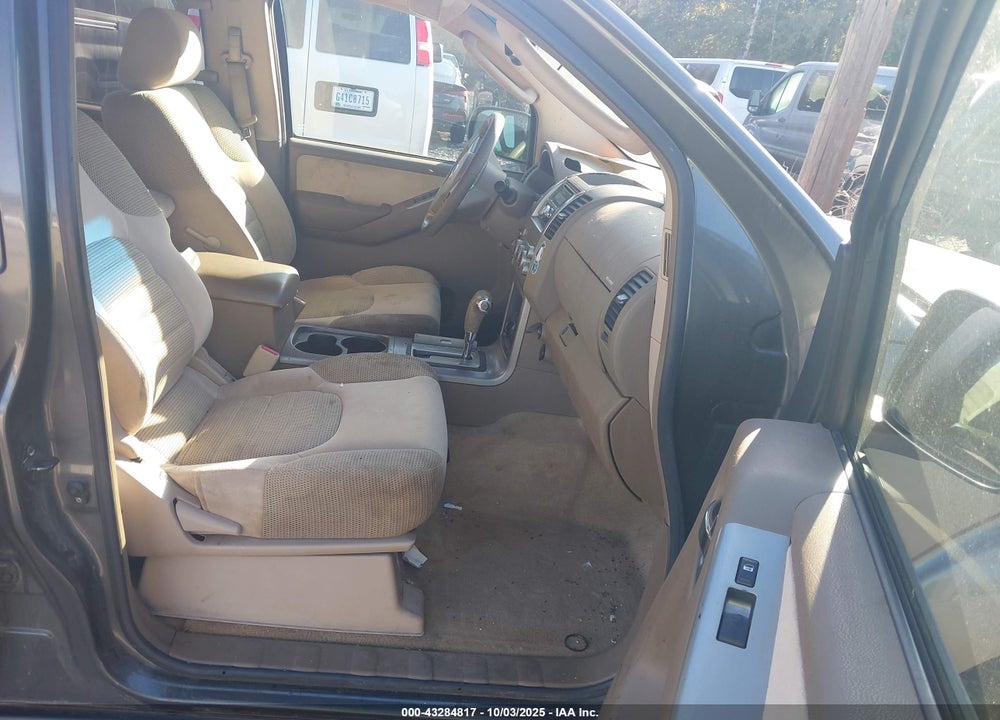 2005 NISSAN PATHFINDER SE VIN: 5N1AR18W45C783284