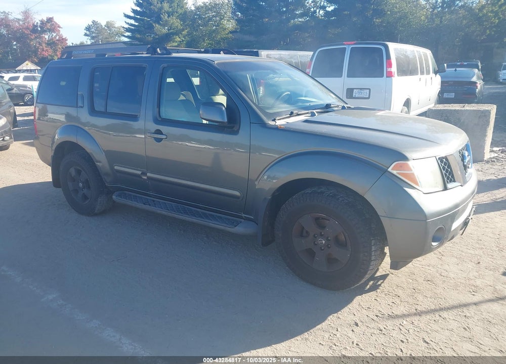 2005 NISSAN PATHFINDER SE VIN: 5N1AR18W45C783284