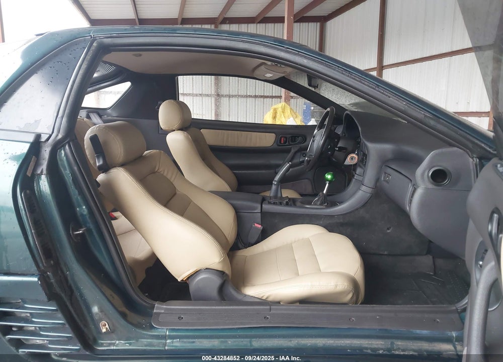 1992 MITSUBISHI 3000 GT SL VIN: JA3XD64B0NY058277
