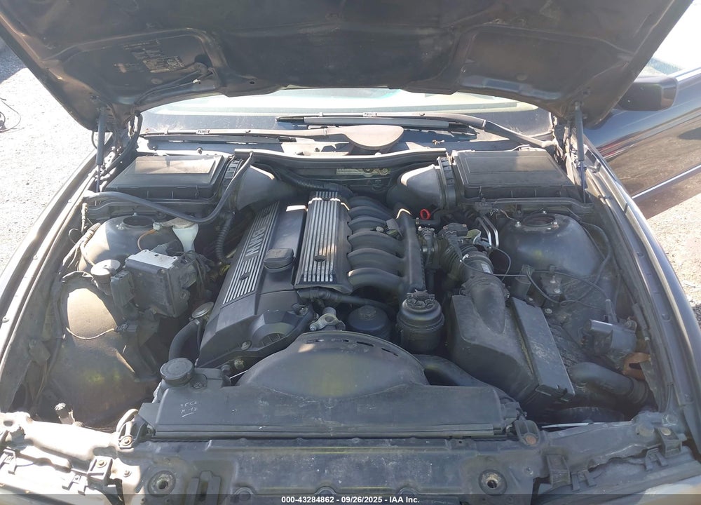 1998 BMW 528I VIN: WBADD632XWGT90043