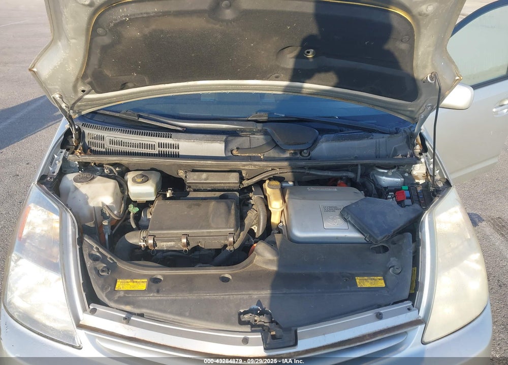 2005 TOYOTA PRIUS VIN: JTDKB20U857045994