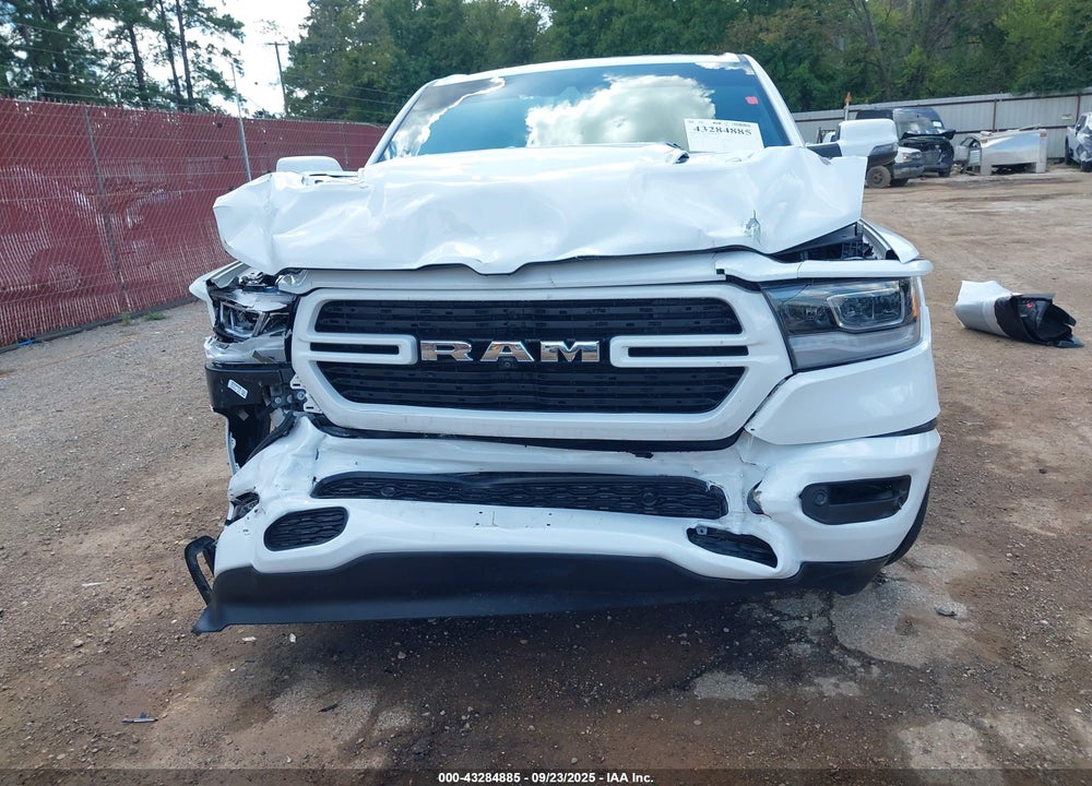 2023 RAM 1500 LAIE  4X4 5'7 BOX VIN: 1C6SRFJTXPN630123