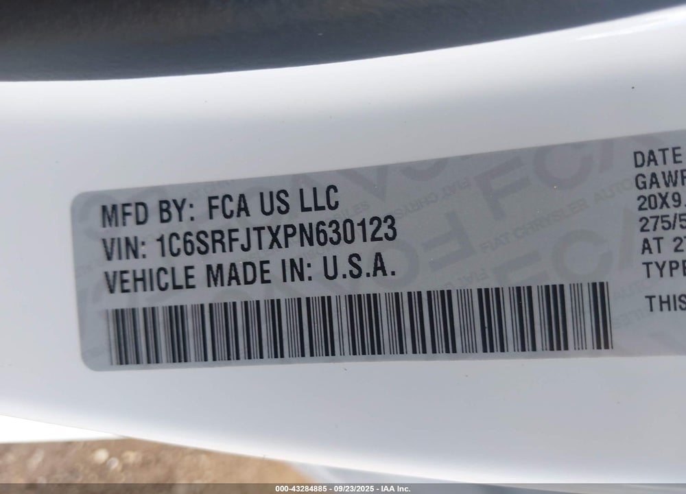 2023 RAM 1500 LAIE  4X4 5'7 BOX VIN: 1C6SRFJTXPN630123